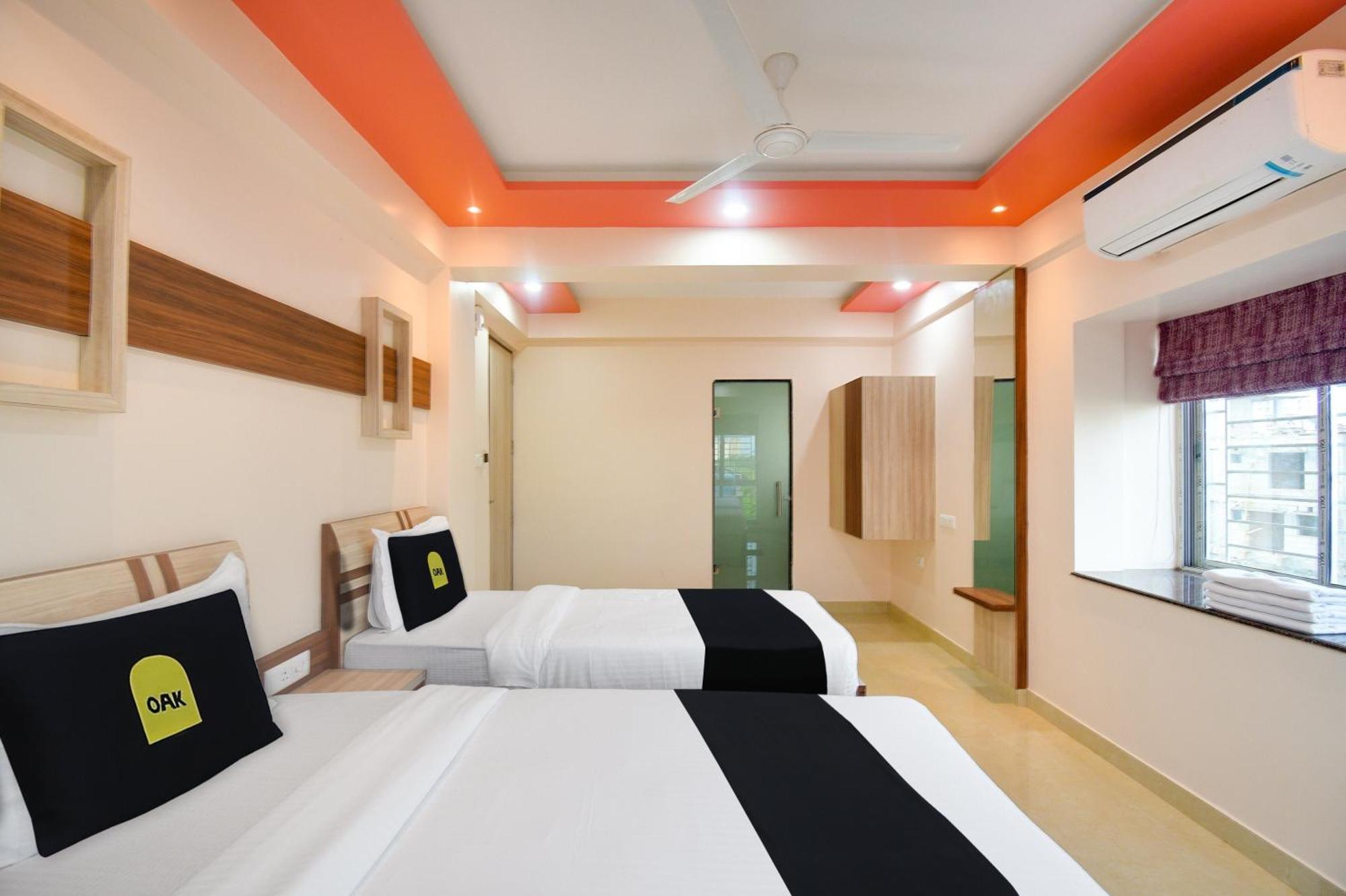 Hotel O Dream Paradise Колката Екстериор снимка