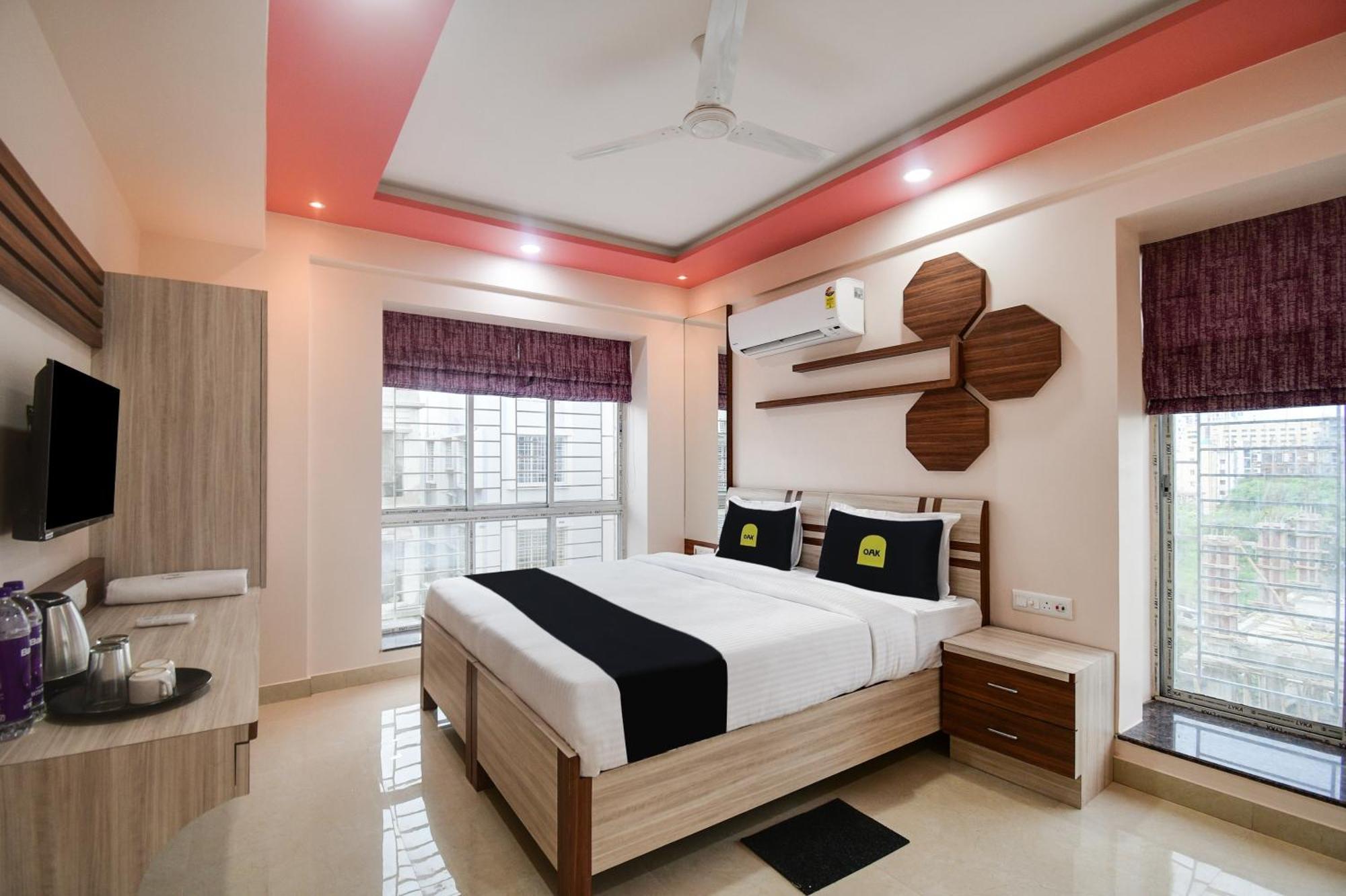 Hotel O Dream Paradise Колката Екстериор снимка